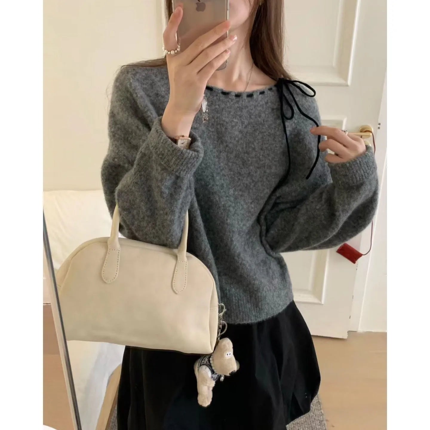 Women's grey loose-fitting knitwear pullover made from regenerated cellulose fibre