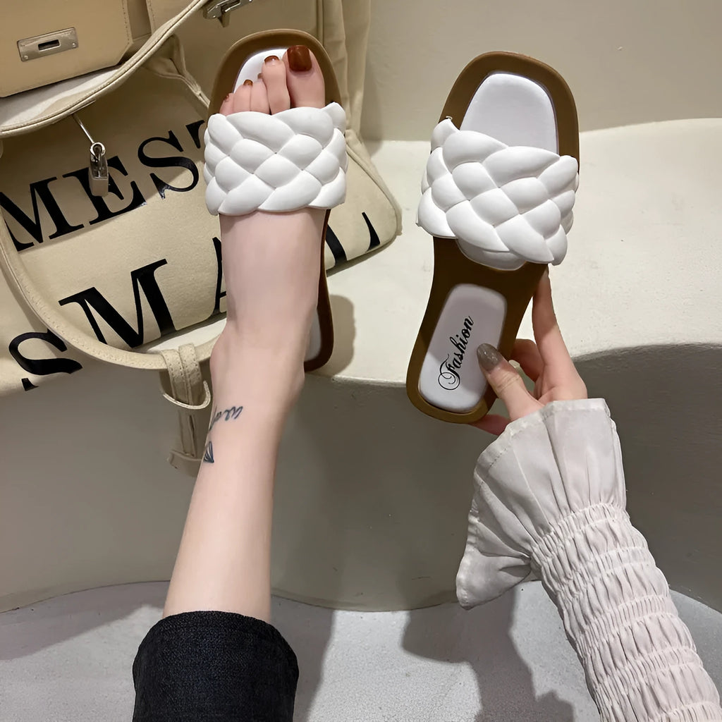 Women's anti-skid thick sole beach sandals in PVC material showing plaid pattern options