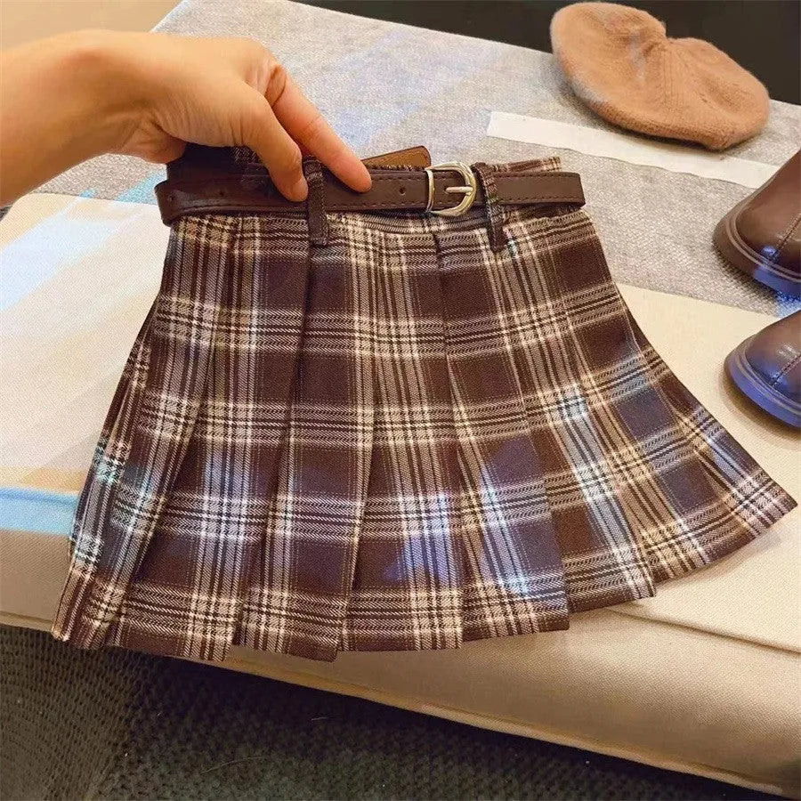 Girl's plaid pleated A-line skirt in cotton blend fabric with six height size options
