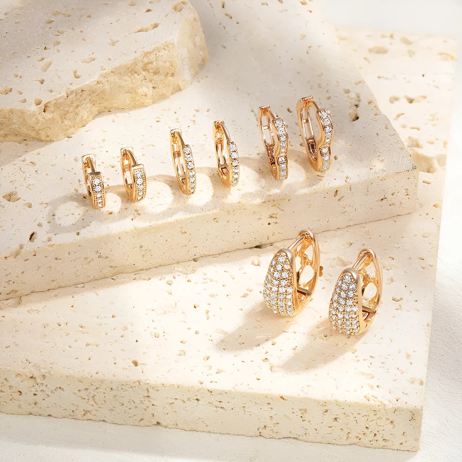 Brass gold plated heart-shaped ear clip earrings with gang drill decoration