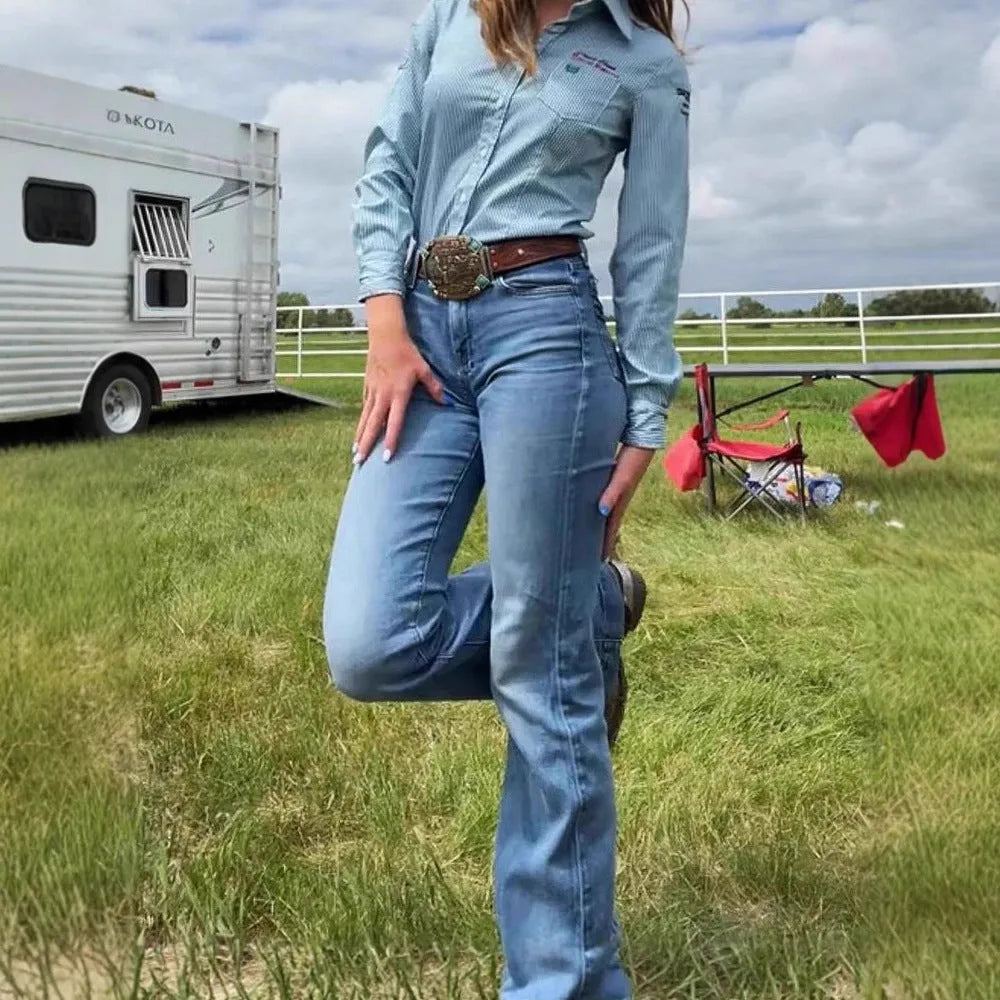 Slim fit jeans with mid-waist, slightly flared leg, and embroidered details in blue, red, or white colour variants